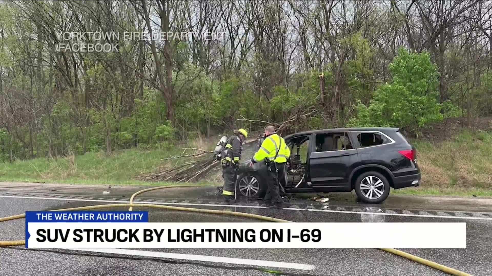 SUV catches fire after being struck by lightning on I-69 – Fox 59